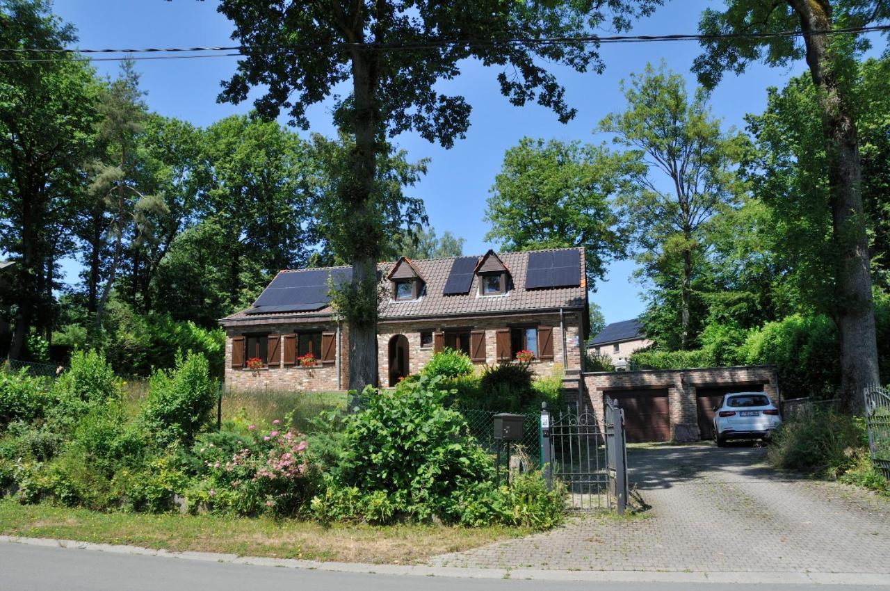 Tres Belle Villa 4 Facades Dans Quartier Vert Et Arbore - 5 Kms De Ναμούρ Εξωτερικό φωτογραφία